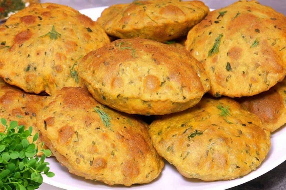 Winter Special Aloo Methi Kachori Recipe: मेहमानों के लिए विंटर स्पेशल इंस्टेंट कचौरी रेसिपी 1 Instant Aloo Methi Kachori For Guests