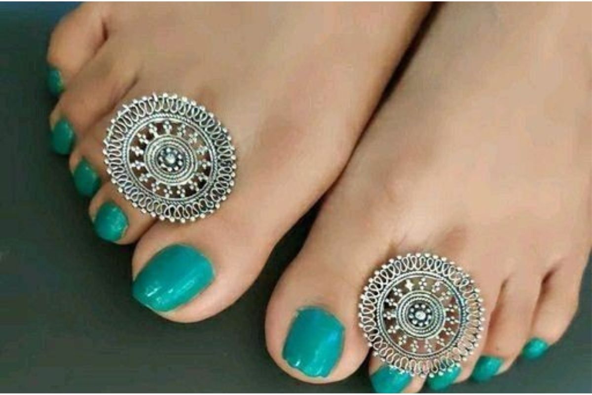 Bichiya Design 2026: नए साल के सबसे खूबसूरत और ट्रेंडी बिछिया डिजाइन्स 2 Bichiya Design 2026 1