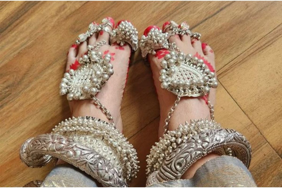 Bichiya Design 2026: नए साल के सबसे खूबसूरत और ट्रेंडी बिछिया डिजाइन्स 5 Bridal Heavy Bichiya