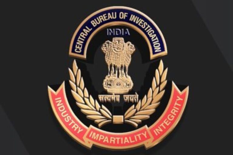 सीबीआई का ‘ऑपरेशन चक्र-V’: 21000 सिम कार्ड वाली ‘फिशिंग फैक्ट्री’ का पर्दाफाश, 3 गिरफ्तार