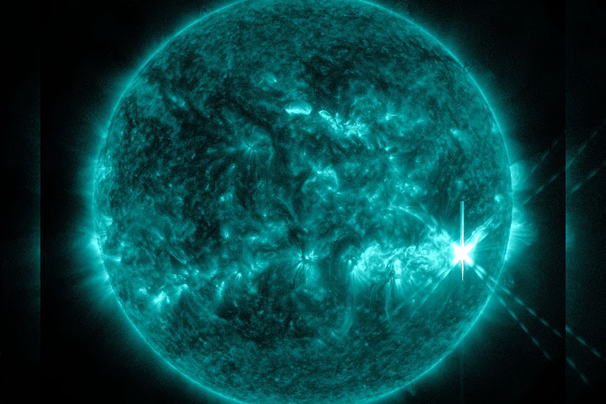 Color Of Sun: आधा भारत नहीं जानता सूर्य पीला है या सफेद? जानिए कैसा दिखता है सूरज 4 Color Of Sun 1 1