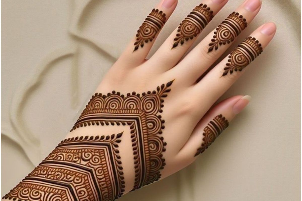 Simple Arabic Mehndi Designs: हाथों की खूबसूरती बढ़ाने वाले लेटेस्ट सिंपल अरेबिक मेहंदी डिजाइन्स 1 Finger Mehndi Design 6