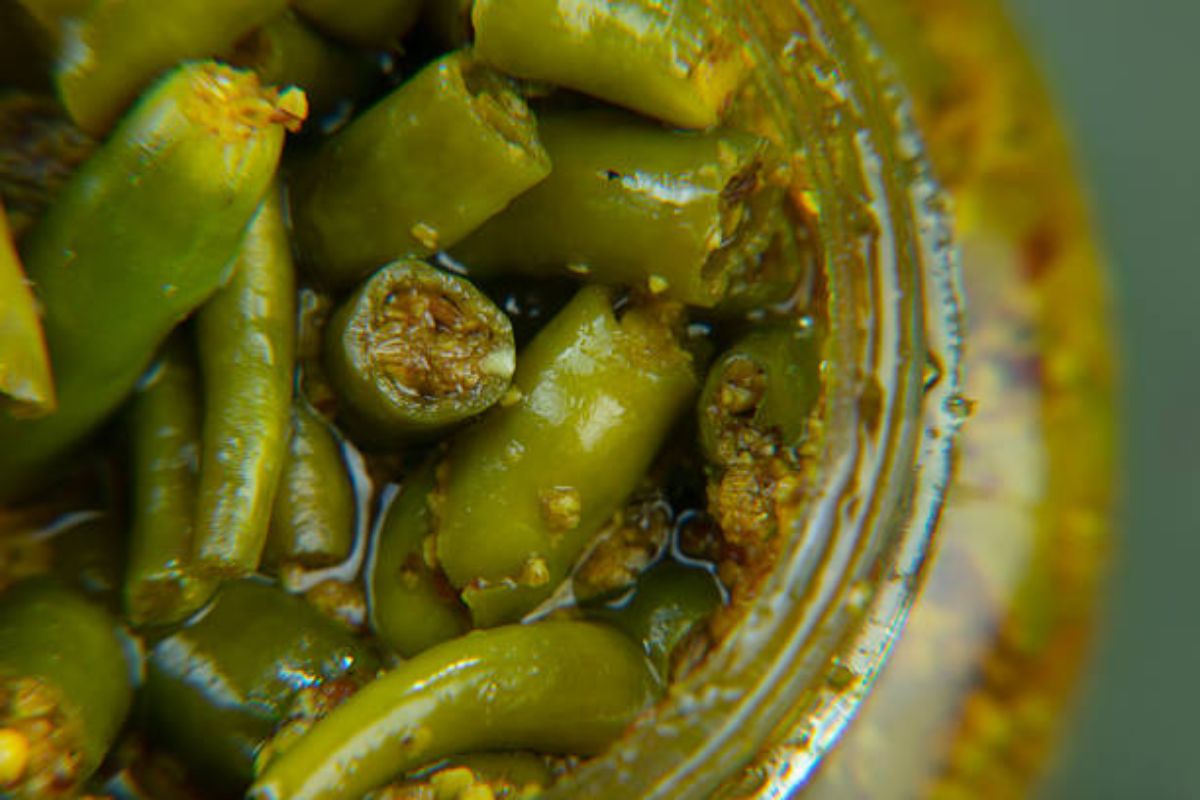 Gujarati green chilli pickle Recipe