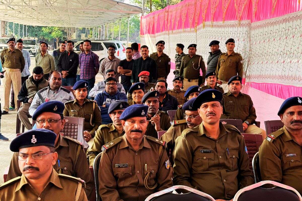 धनबाद के पुलिस पदाधिकारियों को तकनीकी प्रशिक्षण देगा आईआईटी आईएसएम 3 Iit Ism Dhanbad Police Training