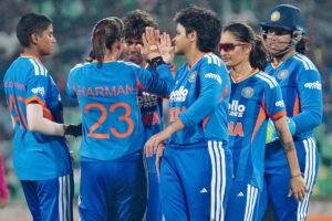 Ind W Vs Sl W: भारत ने लगाया जीत का चौका, श्रीलंका को सबसे बड़े टोटल के साथ दी मात