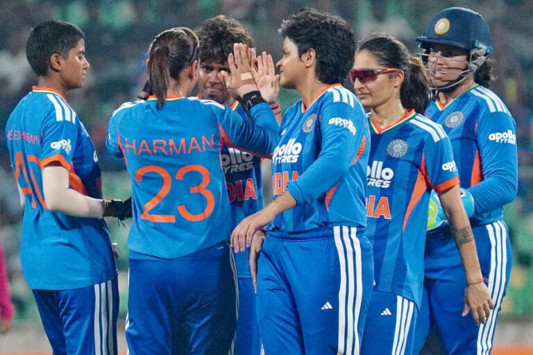 IND W vs SL W: भारत ने लगाया जीत का चौका, श्रीलंका को सबसे बड़े टोटल के साथ दी मात