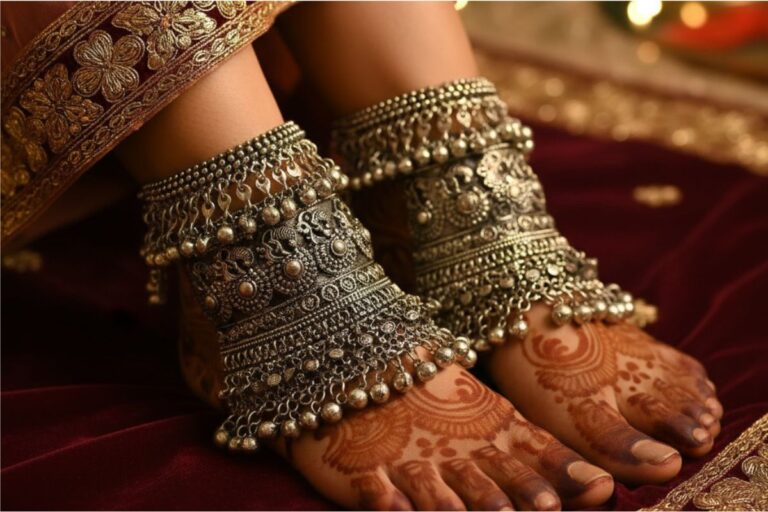 Latest Ajmeri Payal Designs: शादी हो या पार्टी, पैरों में खूब जचेंगी ये लेटेस्ट अजमेरी पायल, देखें डिजाइन्स