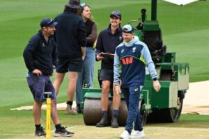 Video: मैं हैरान हूं, Mcg पिच विवाद पर क्यूरेटर के बयान ने मचाया बवाल, 2 दिन में खत्म हुआ बॉक्सिंग डे टेस्ट