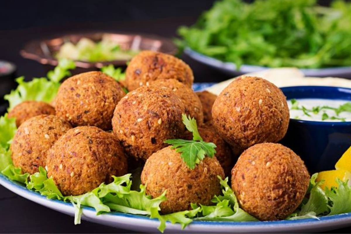 Healthy Breakfast Recipe in Winter - Mooli Dahi Kebab Recipe