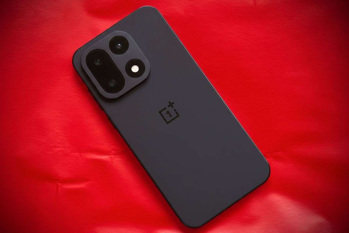 OnePlus 15 camera comparison