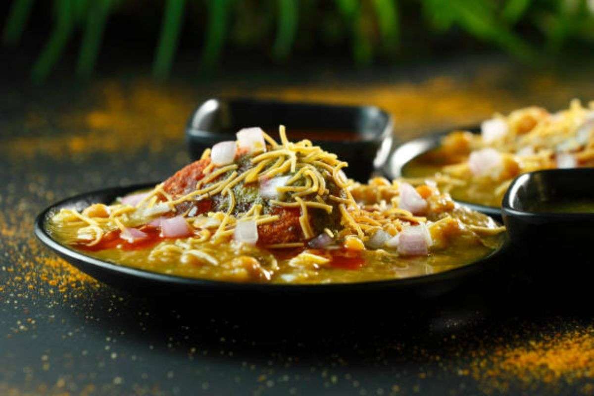 Prepare Ghugni Chaat instantly at home