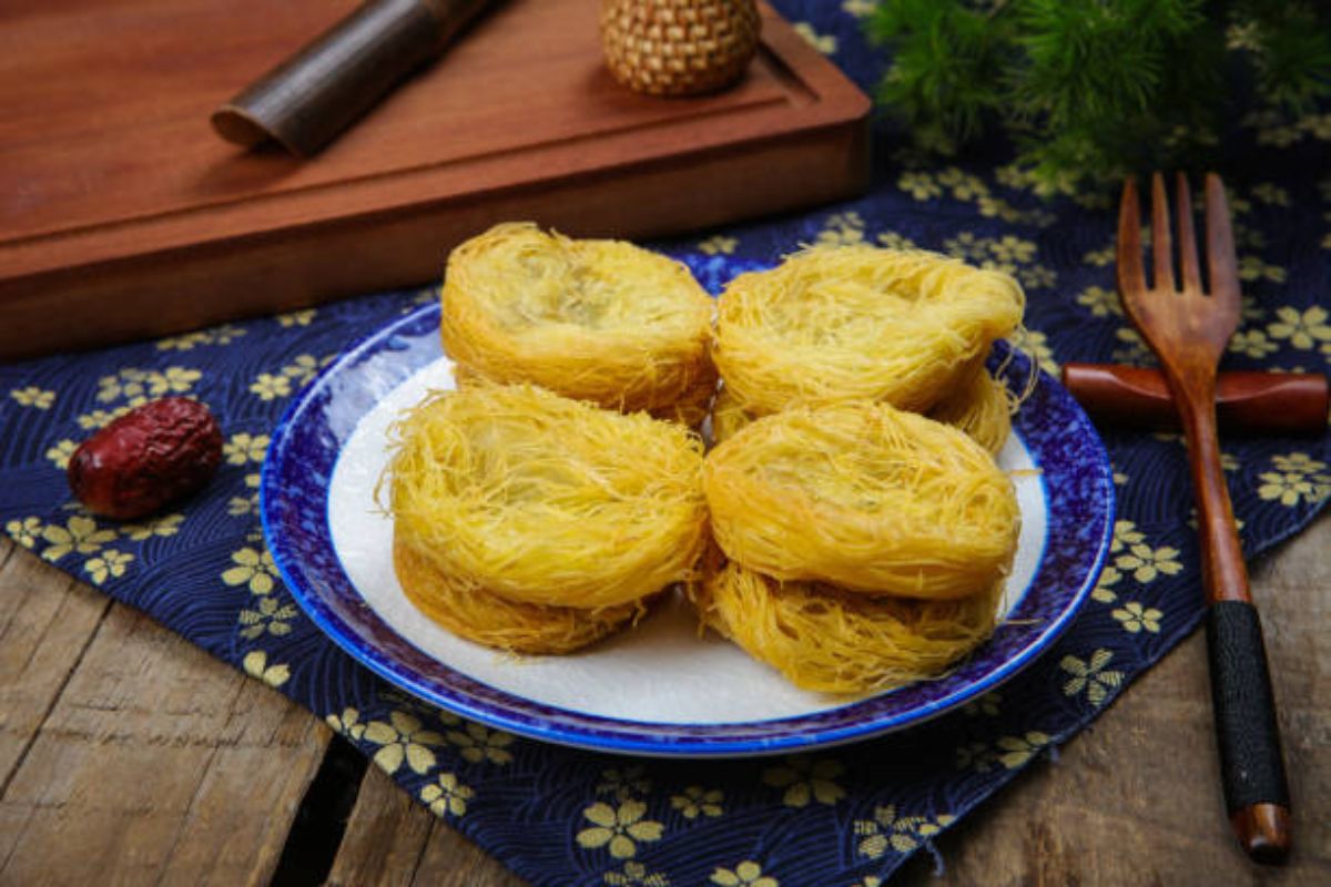 Rajasthani Pheni Sweet Recipe