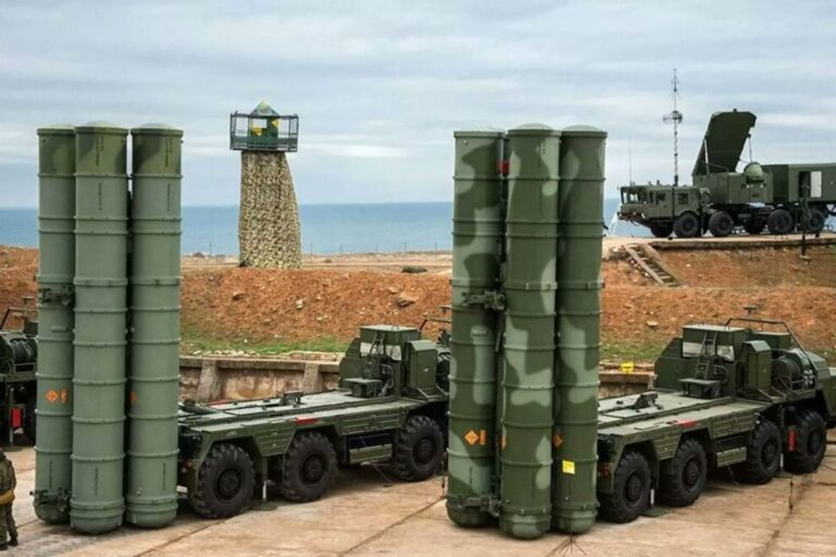 S-500 vs Dark Eagle: रूस का बड़ा दावा! पुतिन का डिफेंस सिस्टम अमेरिकी हाइपरसोनिक मिसाइल को हवा में ही कर देगा ढेर