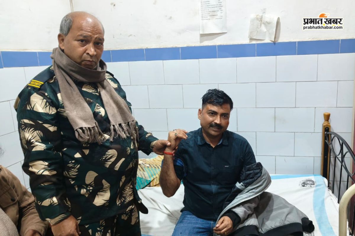 Sadar in-charge Shyam Kumar is undergoing treatment at Sadar Hospital Aurangabad