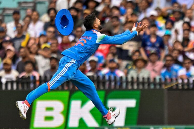 ‘सरपंच’ साहब कमबैक के लिए तैयार, जिम में हेवी वेट उठाते दिखे श्रेयस अय्यर; तस्वीरें Viral