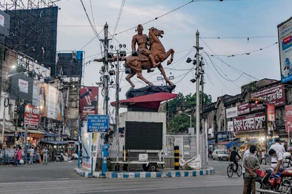 कोलकाता के वे सस्ते बाजार, जहां गरीबों को भी मिल जाता है कम दाम पर बेहतरीन सामान 3 Shyambazar