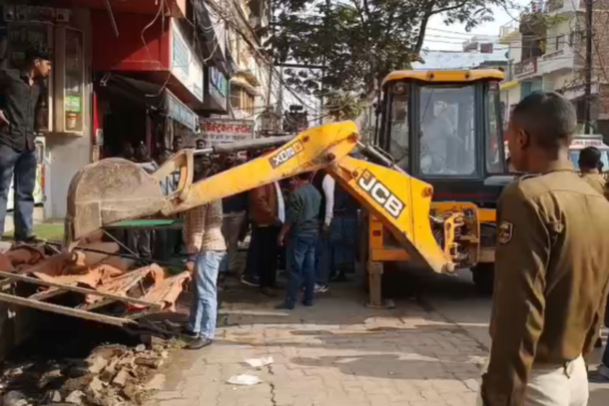 Bihar News bulldozer remove encroachment campaign Samrat Chaudhary in action