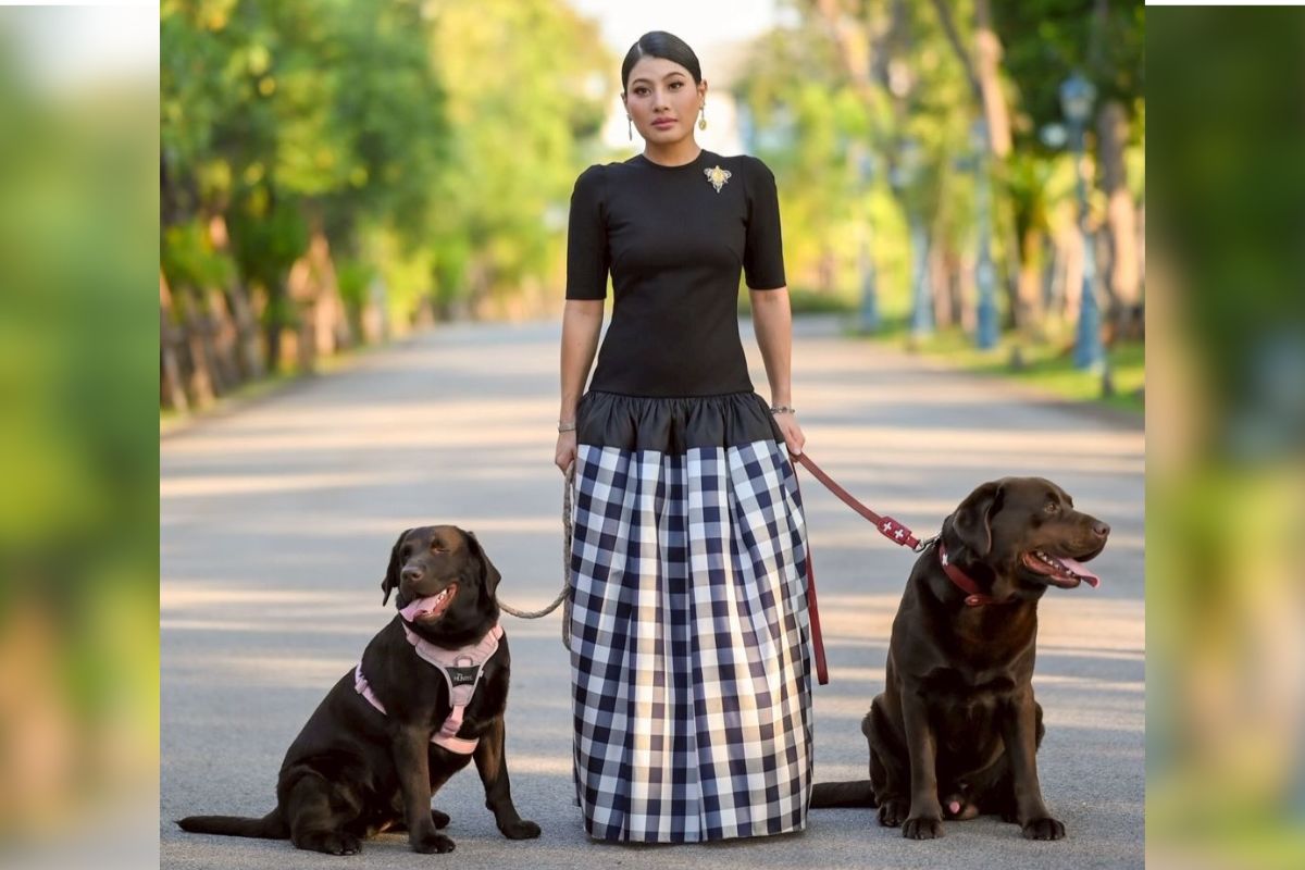 घुड़सवारी की फैन, सेना में मेजर और फैशन क्वीन, थाई राजकुमारी के शौक और जलवे देख हो जाएंगे हैरान 5 Thailand Princess Sirivannavari Nariratana 5