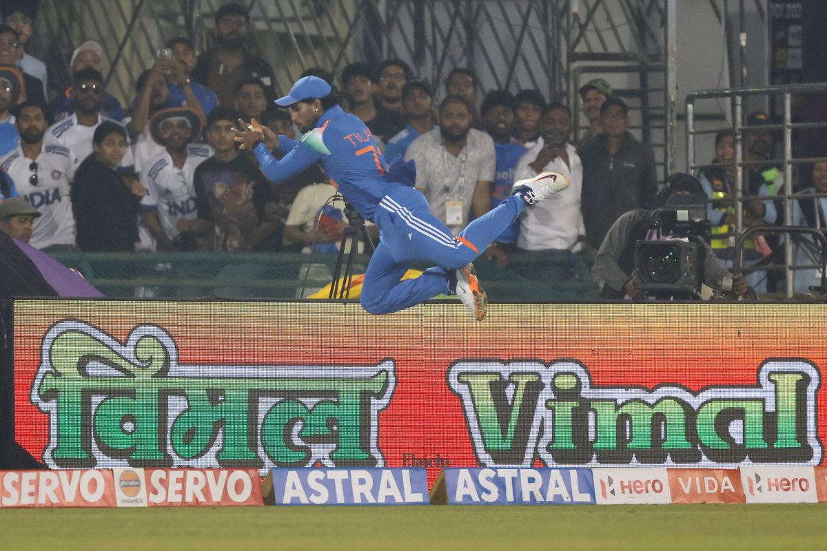 IND vs SA: Tilak Varma saved a six by flying in air