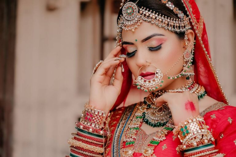 Bridal Skincare Routine: 5 बड़ी स्किनकेयर गलतियां जो दुल्हनों का ग्लो कर देती हैं खराब