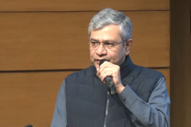 Cabinet Meeting: 31 घंटे की यात्रा 17 घंटे में, मोदी सरकार ने नासिक-सोलापुर-अक्कलकोट गलियारे के निर्माण को दी मंजूरी