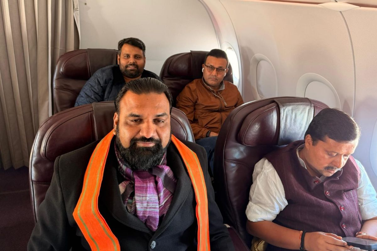 Virendra Sehwag Meets Bihar Deputy Cm Samrat Choudhary