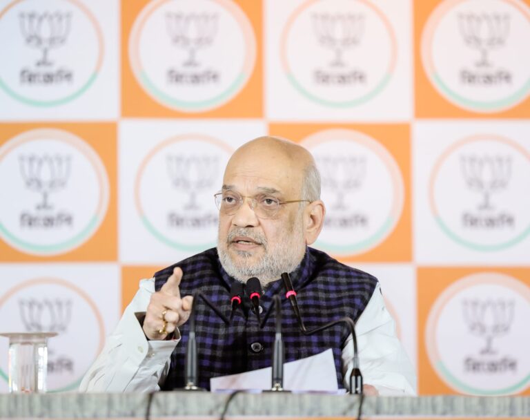 BJP: अधीर रंजन की पीएम से हुई मुलाकात के निकाले जा रहे राजनीतिक मायने