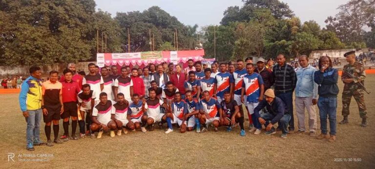 Chaibasa News : हेंब्रम स्पीच को हराकर कुर्सी एफसी चाईबासा बना विजेता