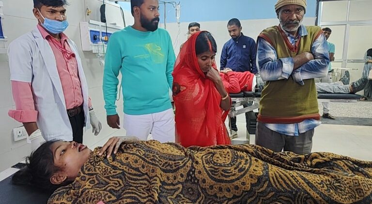 छत से गिरकर बक्सर निवासी किशोरी जख्मी