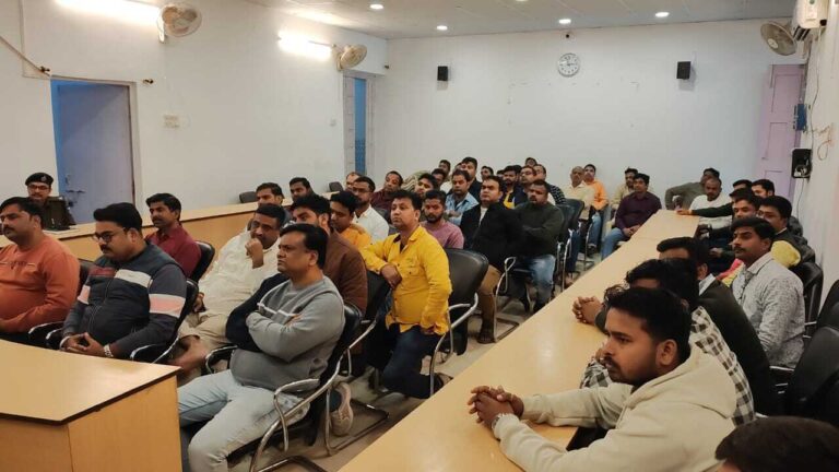 व्यापारियों को अपने प्रतिष्ठानों में उच्च गुणवत्ता वाले सीसीटीवी कैमरे लगाने का निर्देश