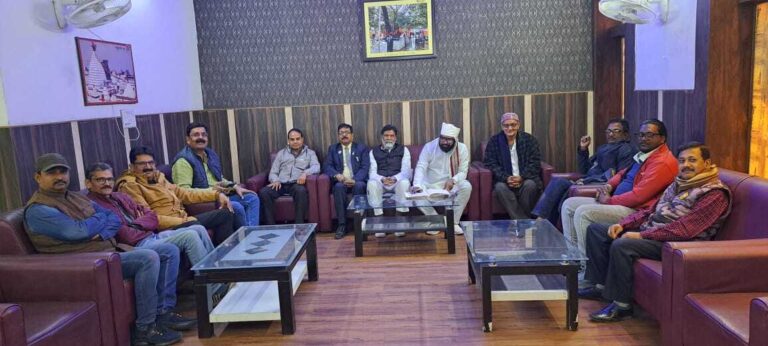 कर्तव्य व अधिकार पर जागरुकता कार्यक्रम चलाने का निर्णय