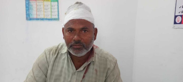 दो बाइकों की टक्कर के बाद चले लाठी-डंडे, दो जख्मी