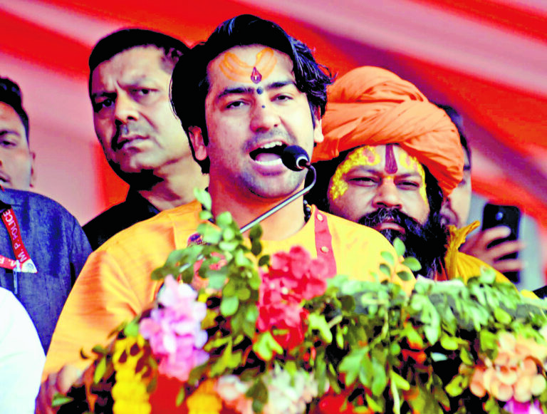 बंगाल के हिंदू एकजुट हो जायें, तो हिंदू राष्ट्र बन जायेगा भारत : धीरेंद्र शास्त्री