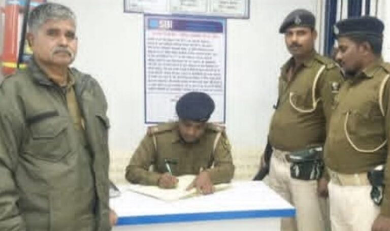 बैंकिंग प्रतिष्ठानों में पुलिस ने बढ़ायी चौकसी