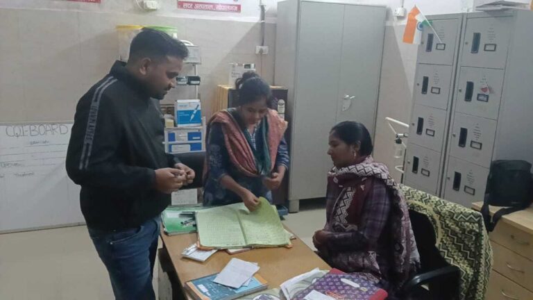रात्रि पाली में ड्यूटी से गायब मिली नर्स सदर अस्पताल के अधीक्षक ने मांगा स्पष्टीकरण