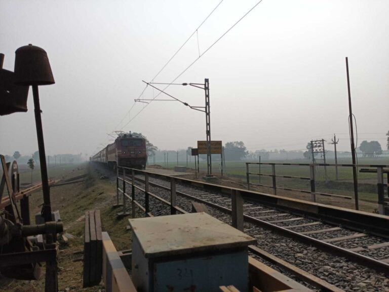विजिबिलिटी कम होने पर लोको पायलट तय करेंगे ट्रेनों की अधिकतम और न्यूनतम स्पीड