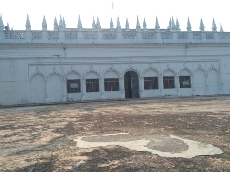 थावे मंदिर में चोरी की घटना से हथुआ के मठ-मंदिरों मेंं अलर्ट