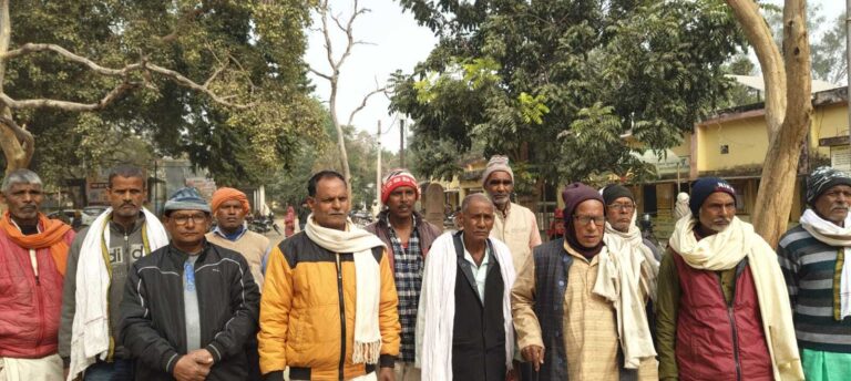 कृषि विभाग से मिला गेहूं बीज बोने पर नहीं हुआ अंकुरित, क्षतिपूर्ति की मांग