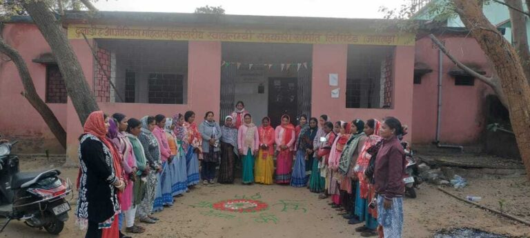 महिलाओं ने लैंगिक समानता के प्रति किया जागरूक