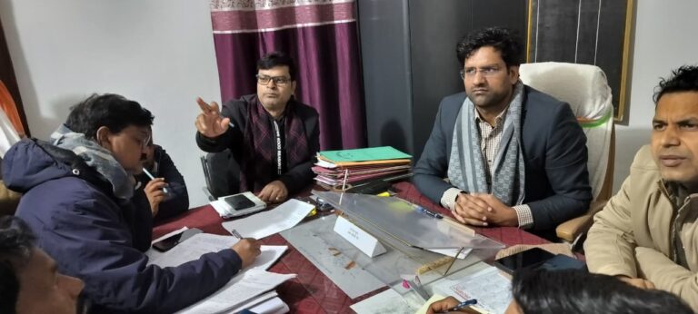 जनता दरबार में तीन मामलों का हुआ निष्पादन