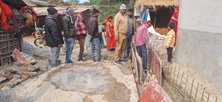 प्राक्कलित राशि अनुरूप करें कार्य, नहीं तो राशि में होगी कटौती : बीडीओ