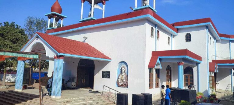 क्रिसमस पर शहर के विभिन्न गिरजाघरों में सुबह से होगी प्रार्थना, मनेगा उत्सव