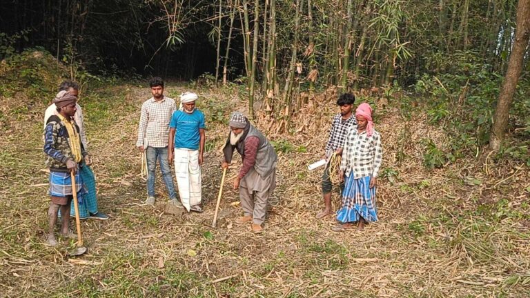 सालेहपुर पंचायत में डब्ल्यूपीयू भवन निर्माण का शिलान्यास