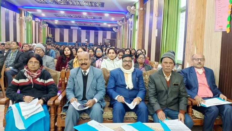 कार्यशाला में 300 शिक्षकों ने लिया भाग