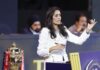Ipl 2026 ऑक्शन की चमक पड़ी फीकी, जानें कौन है खिलाड़ियों को बिकवाने वाली मल्लिका Mallika Sagar Ipl 2026 Auctioneer