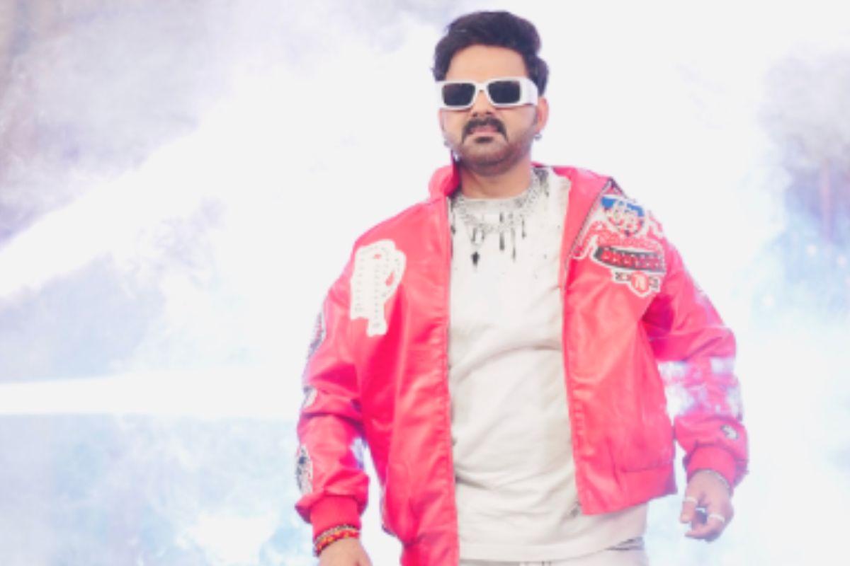 pawan singh entry in Laughter Chefs 3