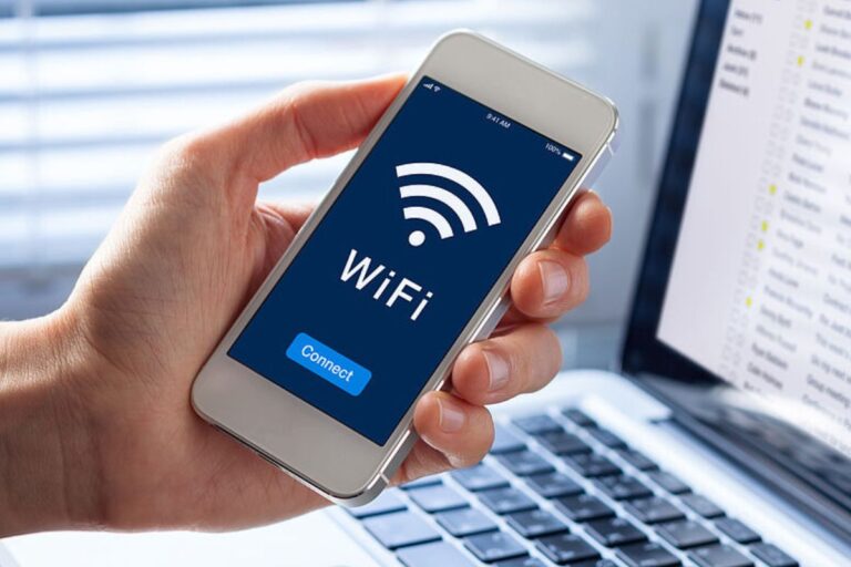 Connect WiFi Without Password: बिना पासवर्ड बताए किसी को भी WiFi से कर सकते हैं कनेक्ट, कई लोगों को पता नहीं होती ये ट्रिक