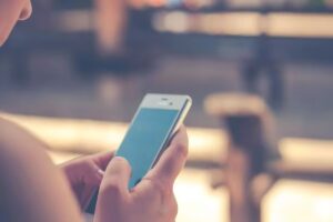 क्या सच में महंगे होंगे टेलीकॉम प्लान्स, जेब पर बढ़ेगा बोझ?