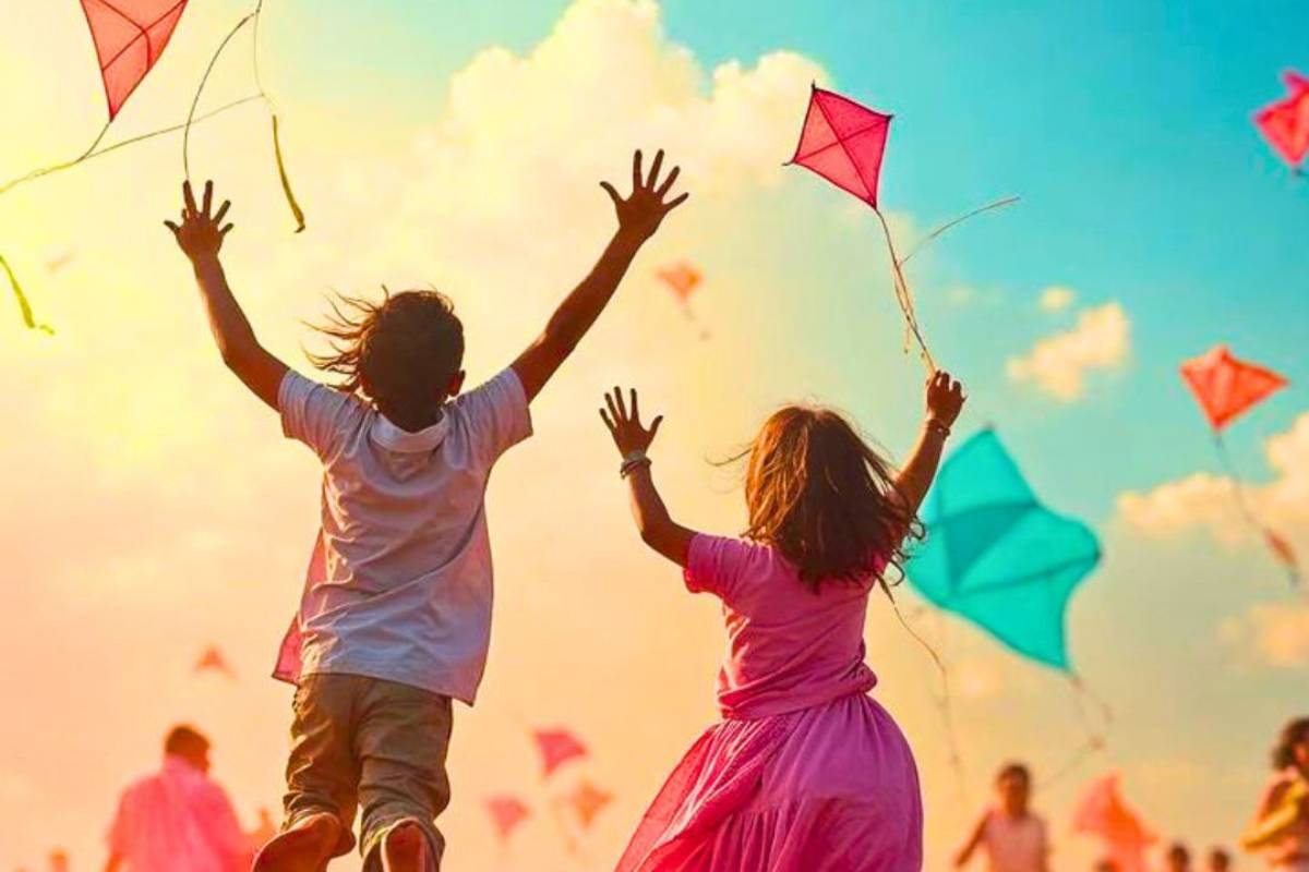 Kite Flying Safety Tips: बच्चे हों या बड़े, पतंग उड़ाते समय ज़रूर याद रखें ये बातें 1 Kite Flying Safety Tips: पतंग उड़ाते समय ज़रूर अपनाएं ये सेफ्टी टिप्स