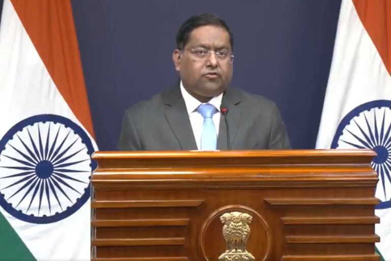 MEA On Trump Tariff: ऊर्जा नीति पर भारत का रुख साफ, ट्रंप के 500 % टैरिफ वाले बिल पर विदेश मंत्रालय की खरी-खरी